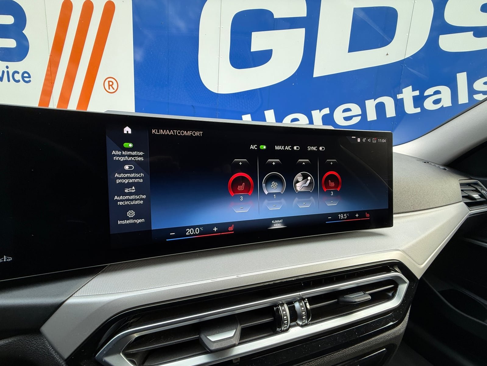 BMW 318i, foto 29