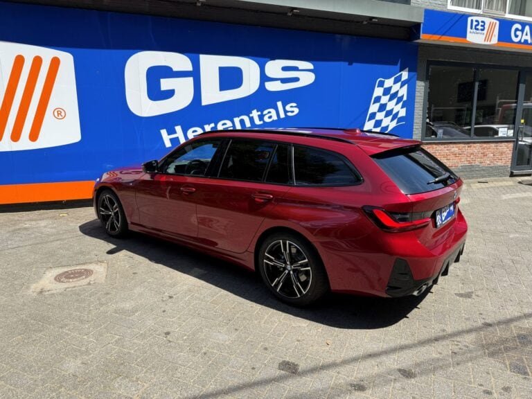 BMW 318i, foto 10