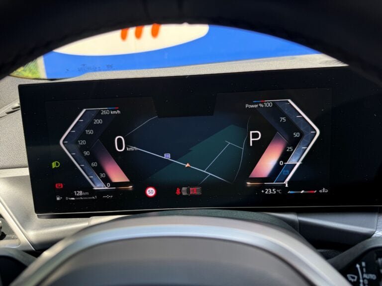 BMW 318i, foto 16