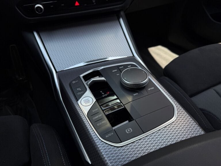 BMW 318i, foto 18