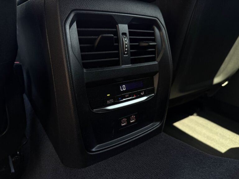 BMW 318i, foto 19